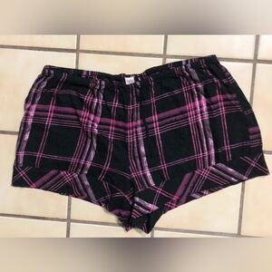 Plaid Lounge Shorts - Black and Pink